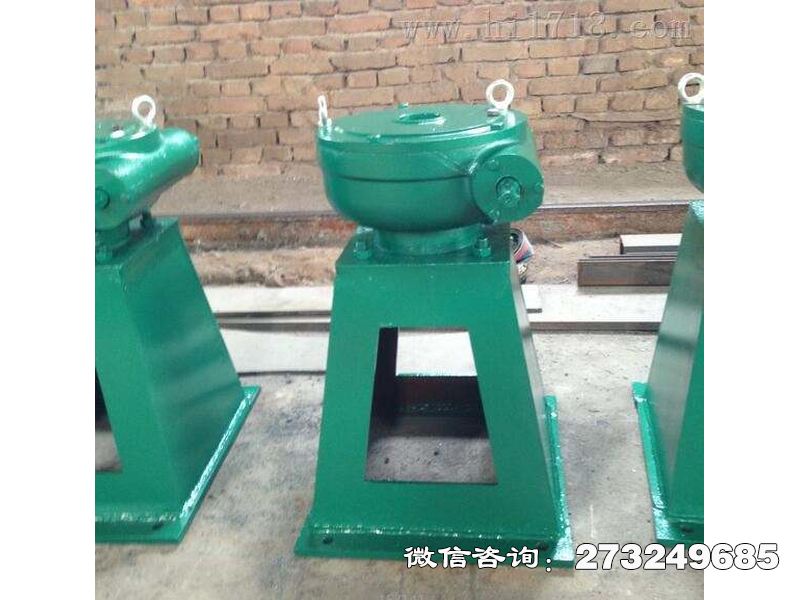 手动启闭控制装置适用于小型水利工程的闸门控制，如小型渠道的闸门、景观水系的调节闸等，农业合作社、园林工程公司等单位会使用。通过手动操作控制装置来调节闸门的开度，实现对水流的精准控制。采用钢制材质，结构紧凑，占用空间小。可与平板闸门、弧形闸门等配套使用，操作简单，成本较低。手动启闭控制装置价格电话微信联系厂家。